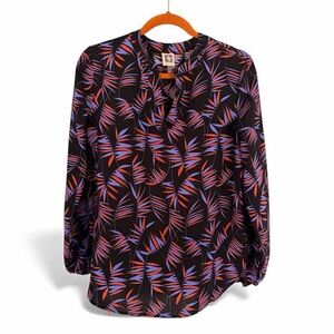 ANNE KLEIN M Semi-Sheer Pullover V-Neck Blouse